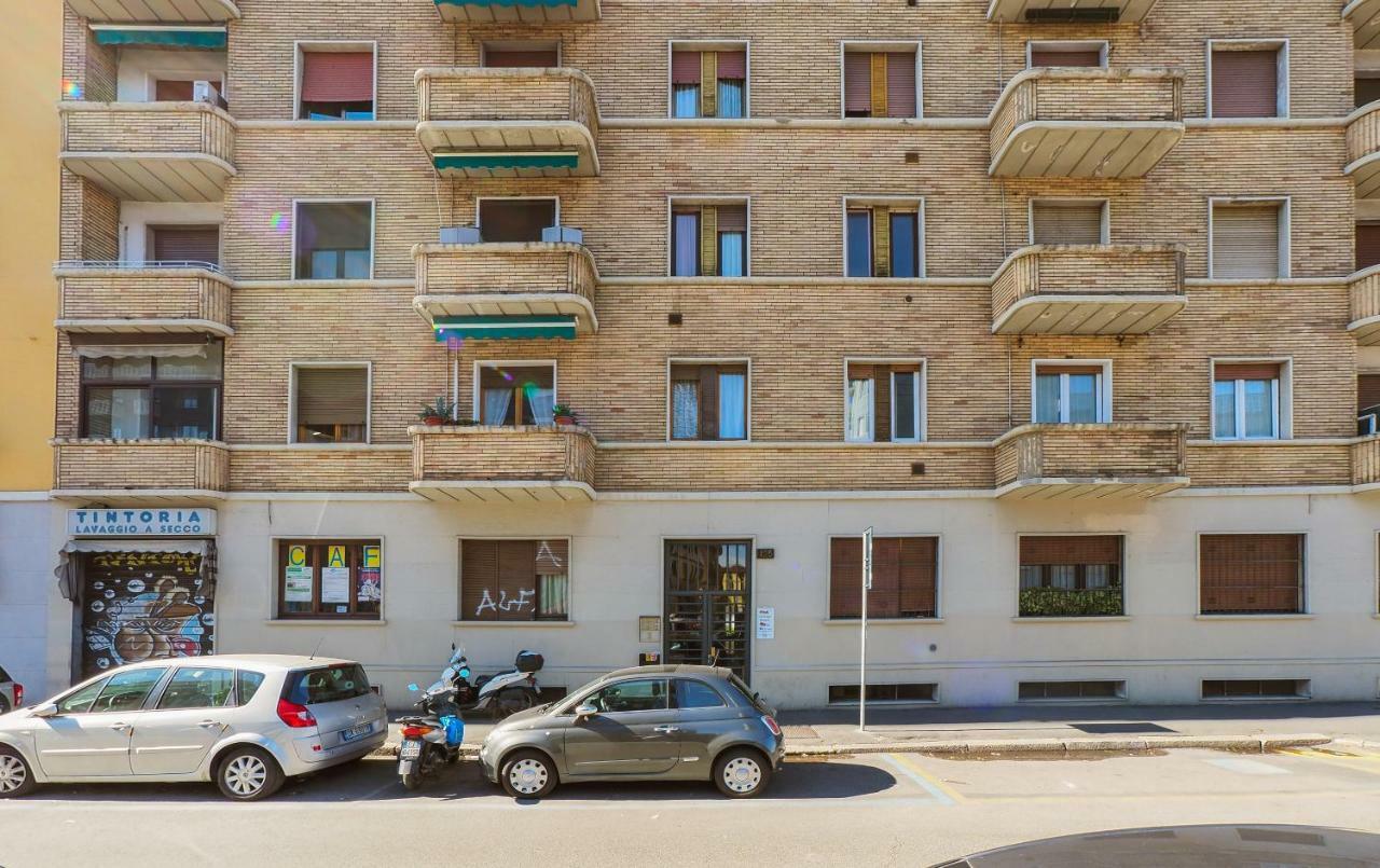 Gioia Flat Apartment Milan Bagian luar foto